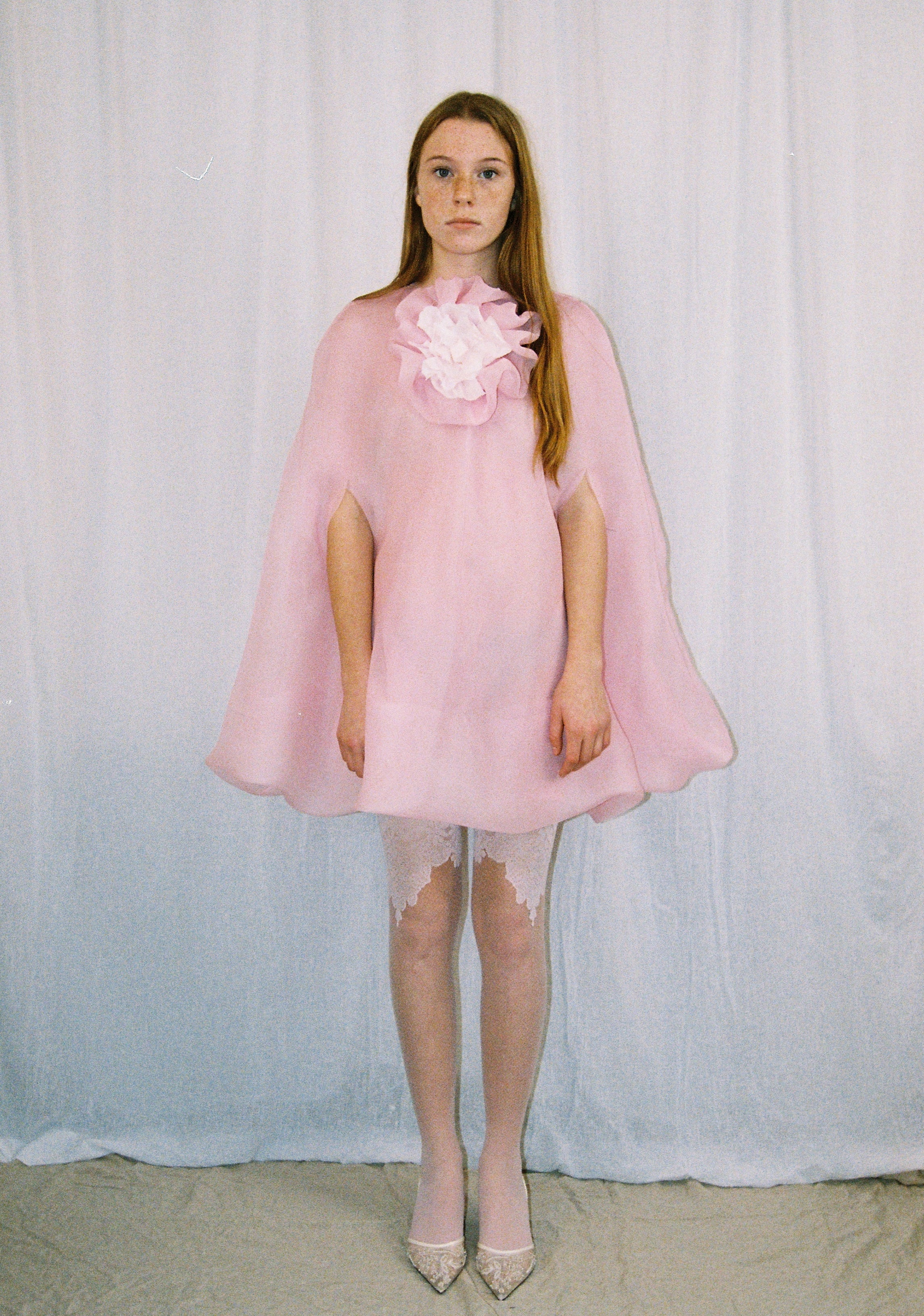 Capsule – nayarea