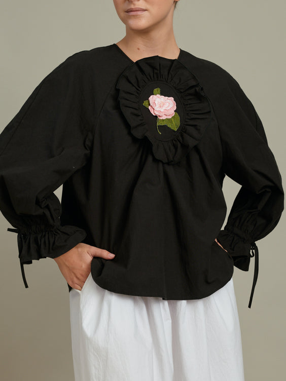 RITA BLOUSE WITH 3D EMBROIDERY
